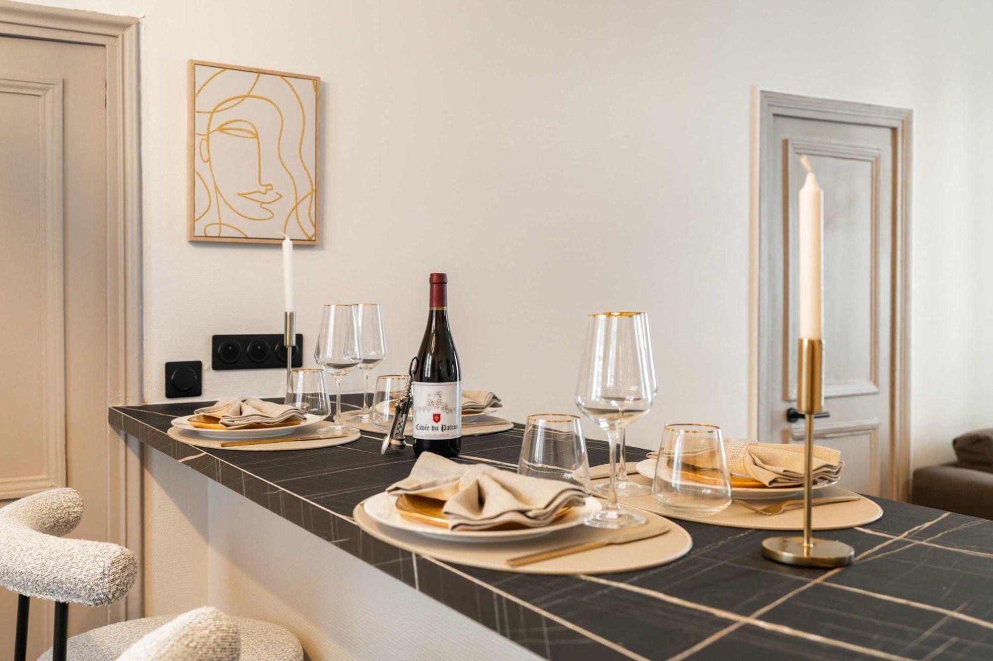 Family Apartment In Parijs Buitenkant foto
