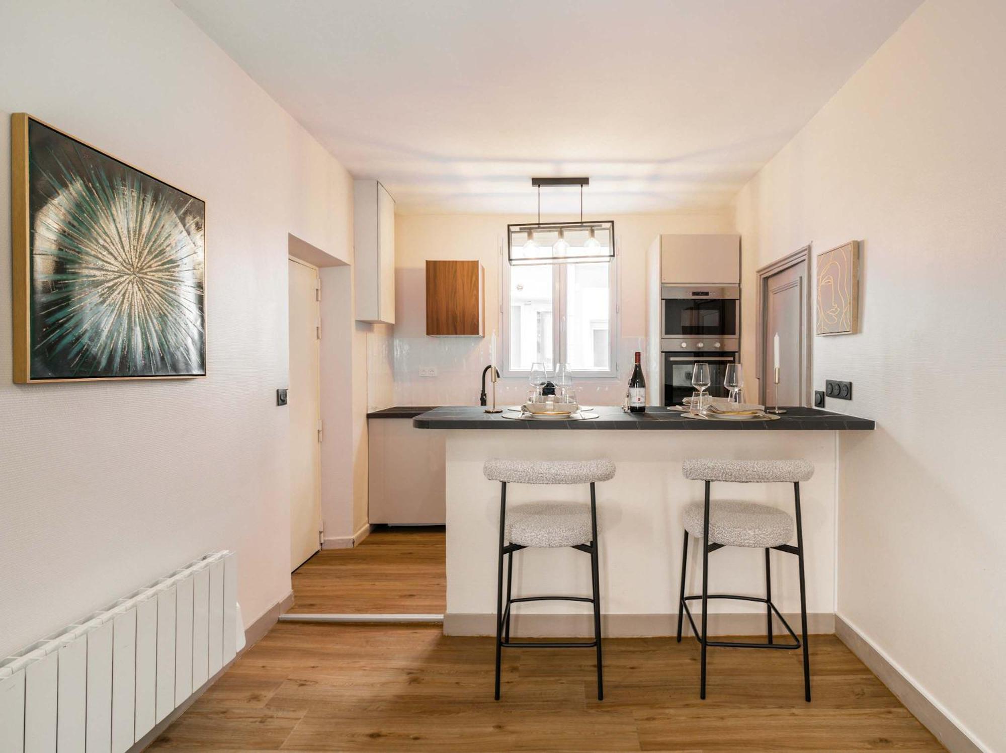Family Apartment In Parijs Buitenkant foto